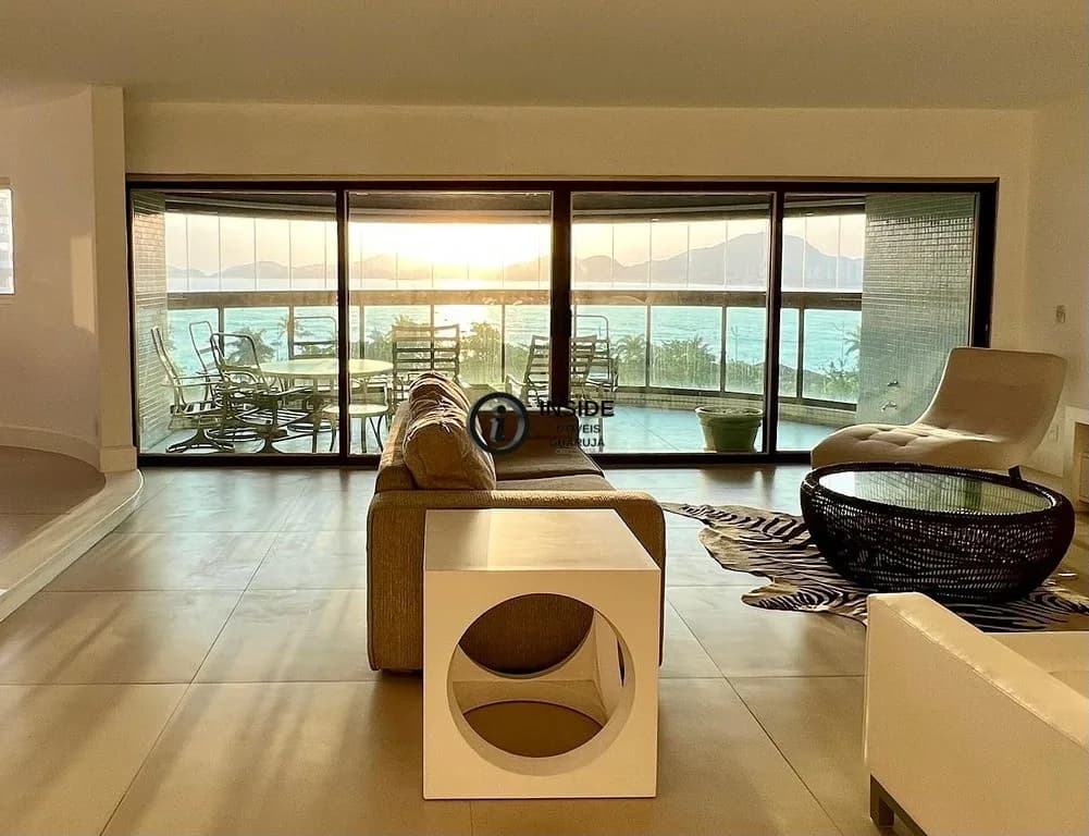 Apartamento à venda com 5 suítes na enseada. - Apartamento em Enseada SP