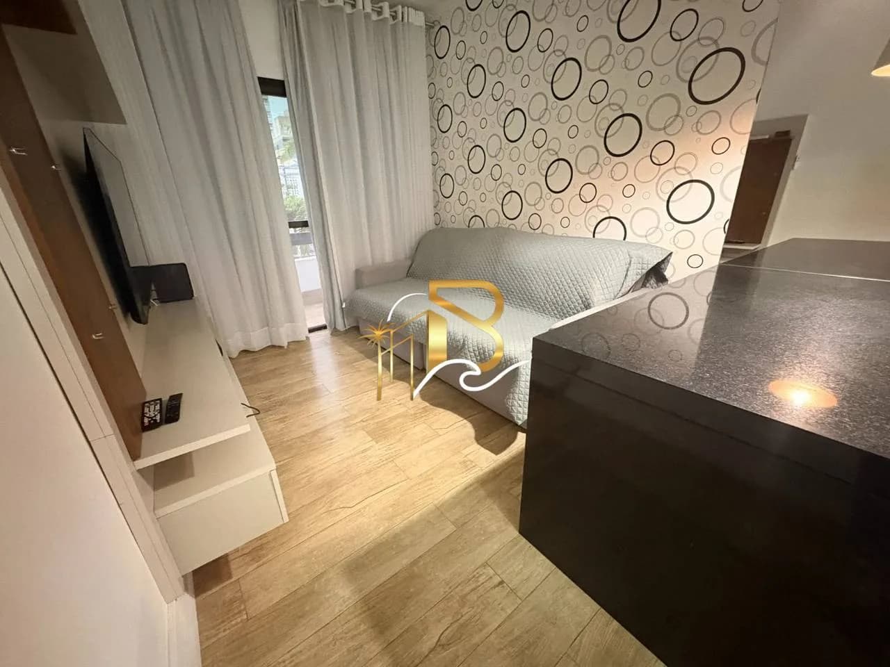 Apartamento com 2 dormitórios à venda, 60 m² por R$ 397.500 - Enseada - Guarujá/SP - Apartamento em Enseada SP