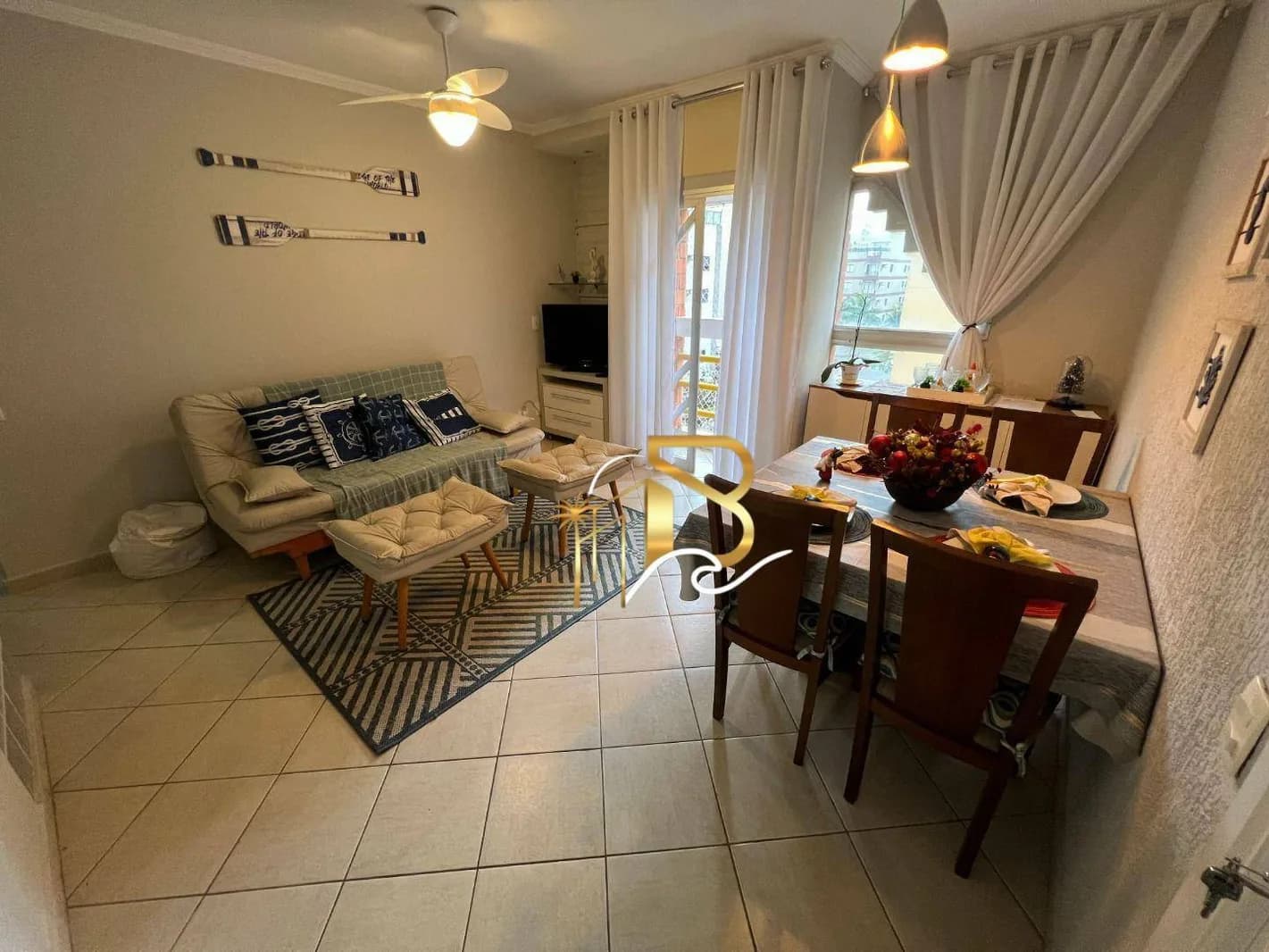 Apartamento com 2 dormitórios à venda, 70 m² por R$ 320.000,00 - Praia da Enseada - Guarujá/SP - Apartamento em Praia da Enseada SP