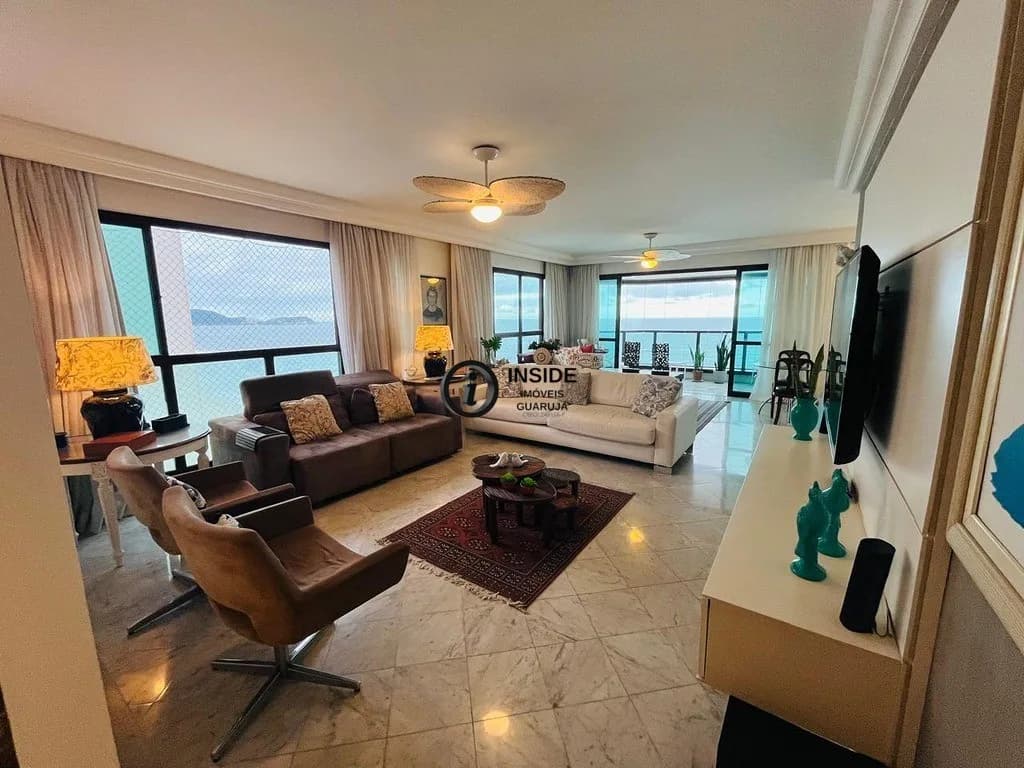 Apartamento com 3 suítes em prédio pé na areia - Apartamento em Pitangueiras SP