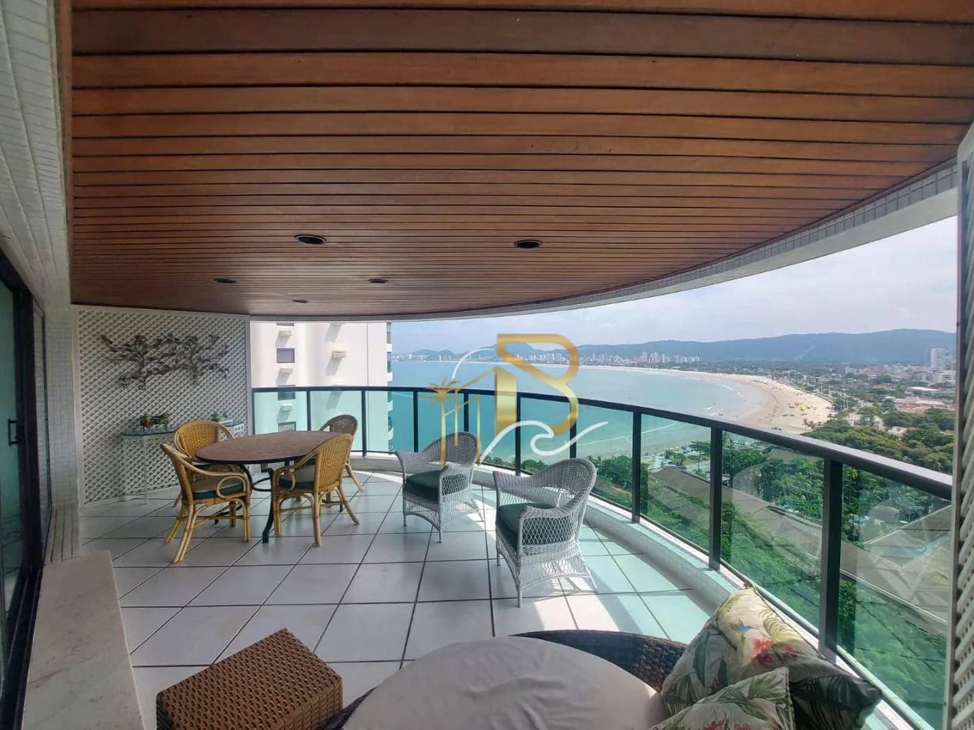 Apartamento com 4 dormitórios à venda, 224 m² por R$ 2.500.000,00 - Enseada - Guarujá/SP - Apartamento em Enseada SP