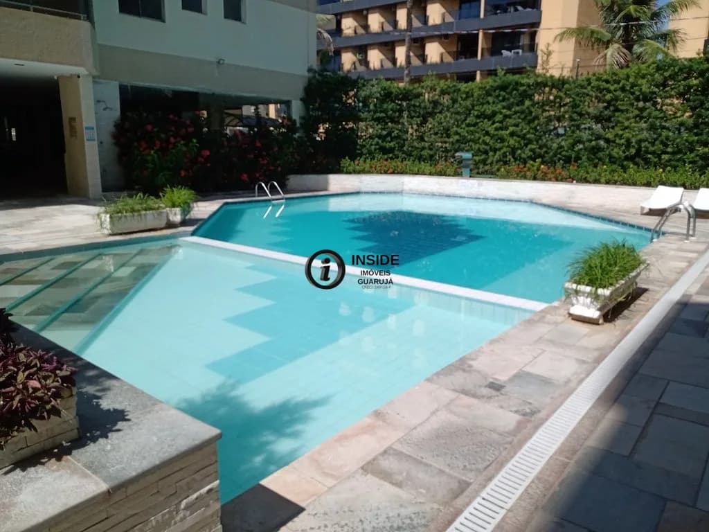 Apartamento na enseada lado praia com 2 quartos - Apartamento em Enseada SP