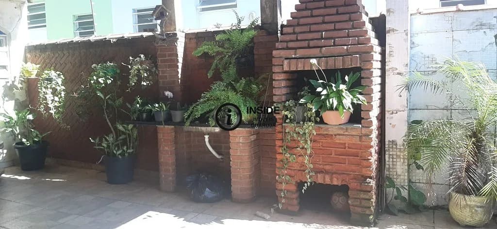 Casa com 3 quartos e 3 vagas de garagem no guarujá - Casa em Vila Lígia SP