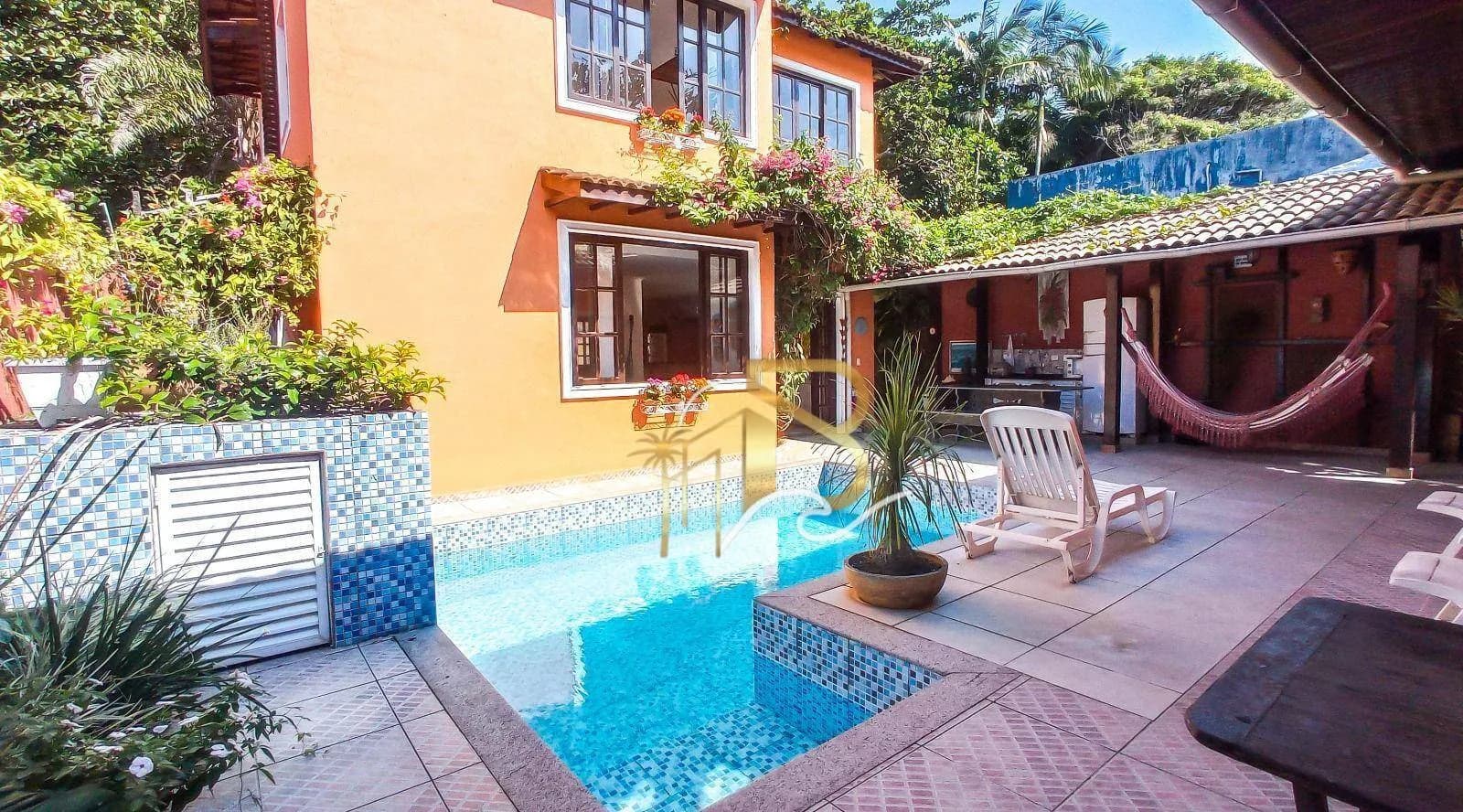 Casa com 5 dormitórios à venda, 240 m² por R$ 1.650.000,00 - Tombo - Guarujá/SP - Casa em Tombo SP