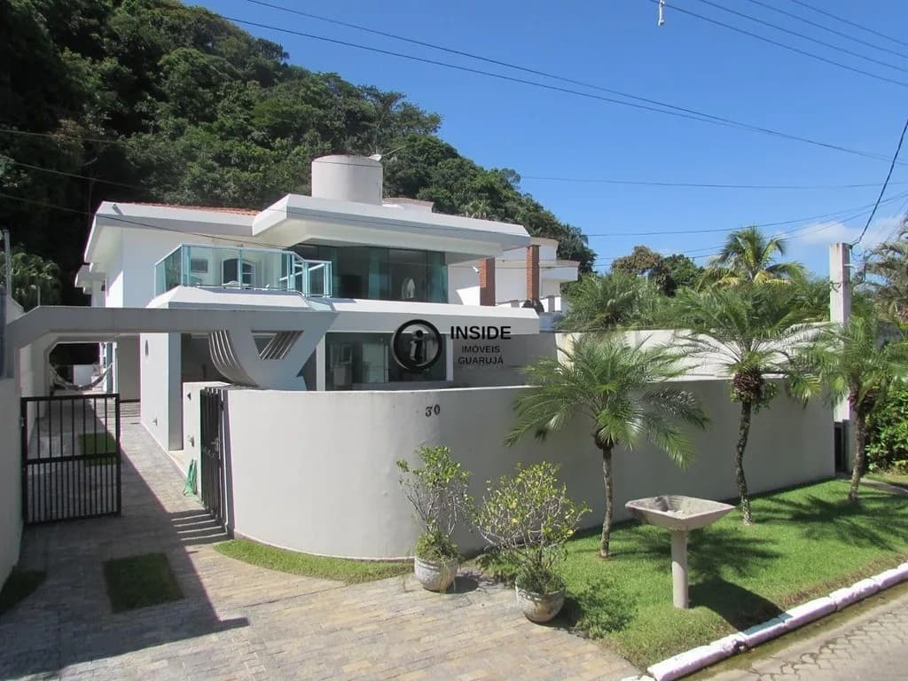 Casa duplex com 6 quartos com piscina com cascata - Casa em Praia do Pernambuco SP