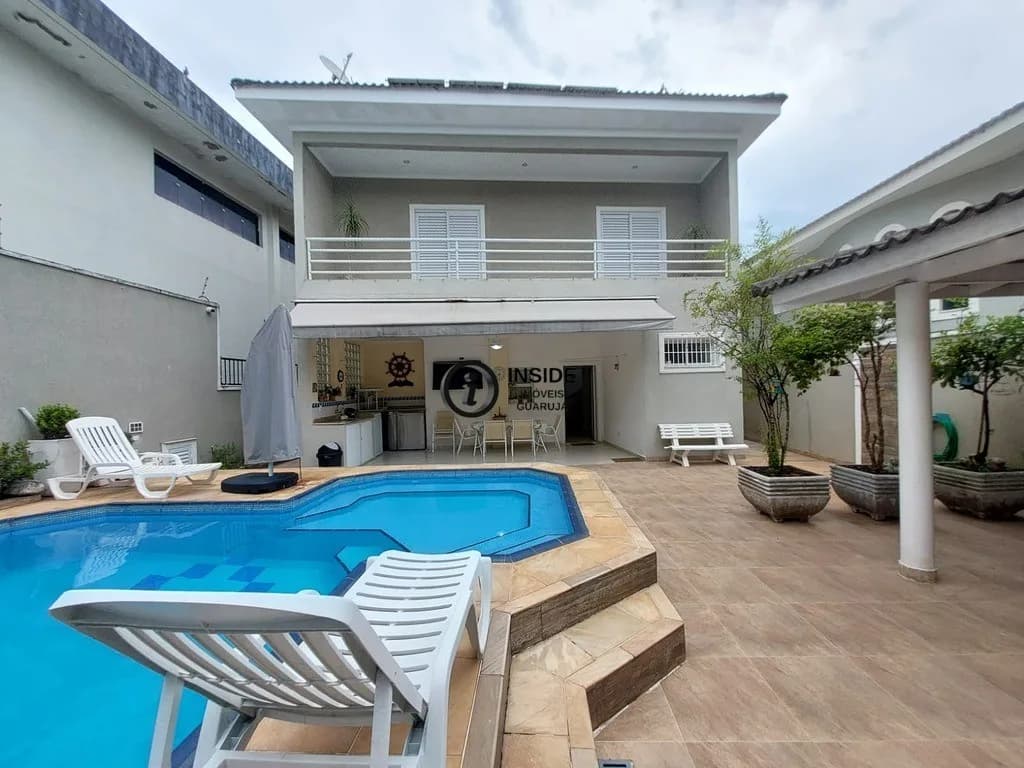 Casa frente mar a venda - Casa em Enseada SP