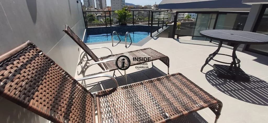 Cobertura 3 quartos 200m do mar Enseada - Apartamento em Enseada SP