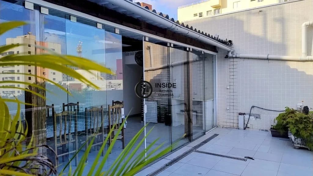 Cobertura duplex com 4 quartos - Apartamento em Enseada SP