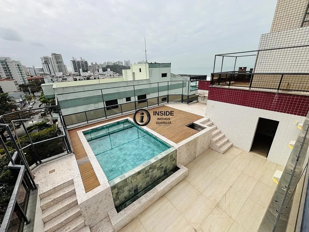 Cobertura duplex com 4 suítes na praia do tombo - Apartamento em Tombo SP