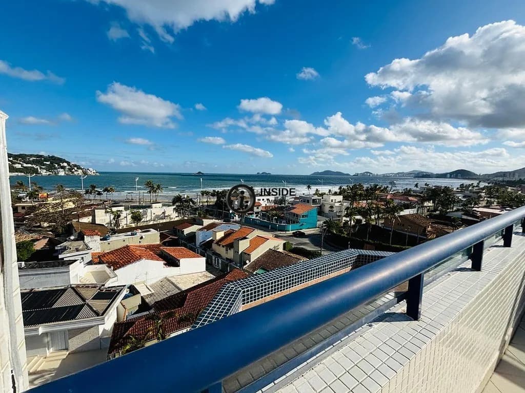 Cobertura duplex na praia da enseada com 5 suítes - Apartamento em Enseada SP