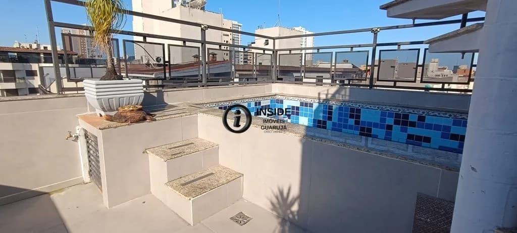 Cobertura triplex com 3 quartos na enseada - Apartamento em Enseada SP