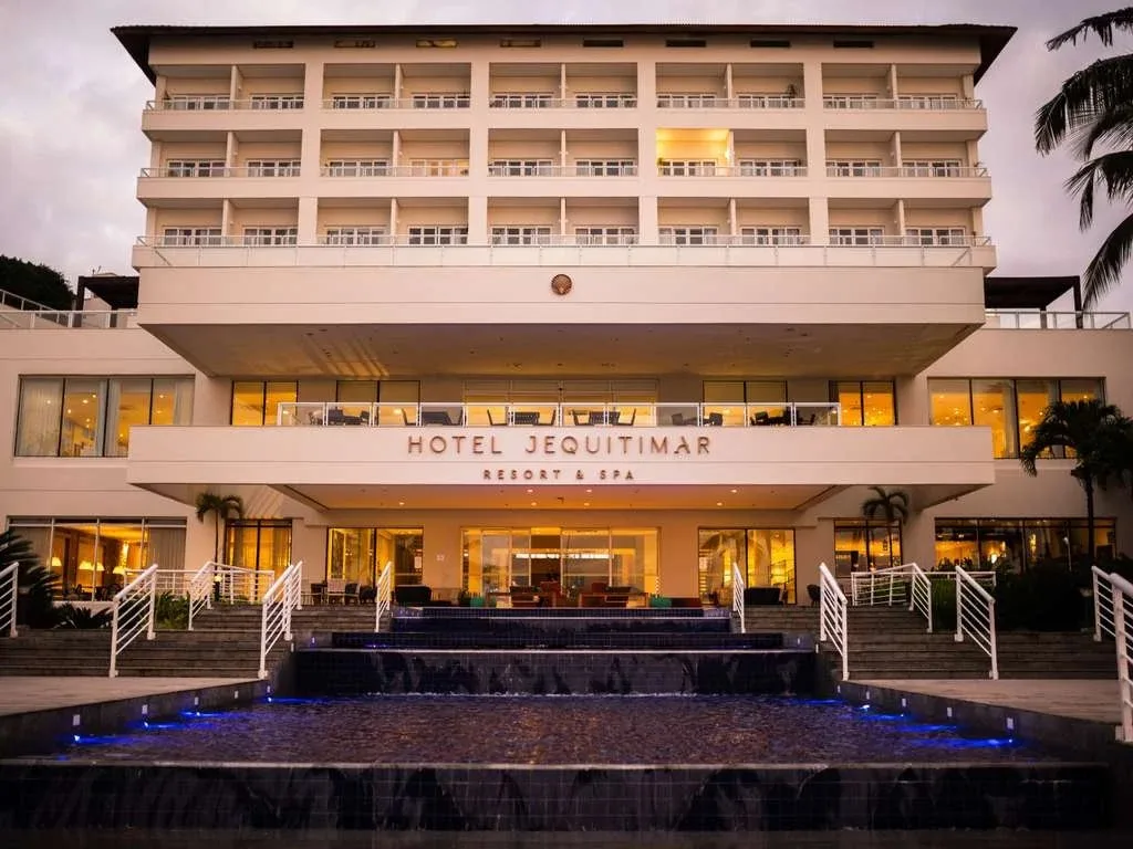 Delphin Hotel - Hotel em Guarujá em Guarujá, SP